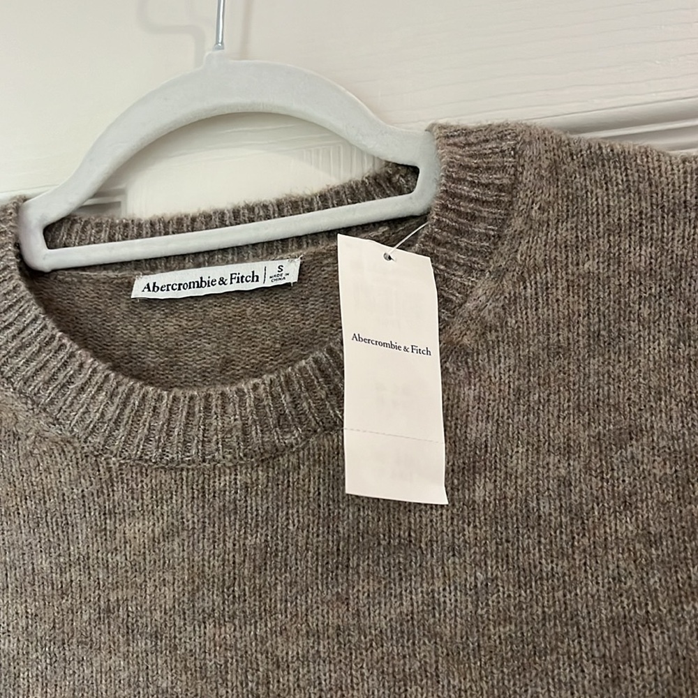 A&F Knit Tee - Picture 3 of 4